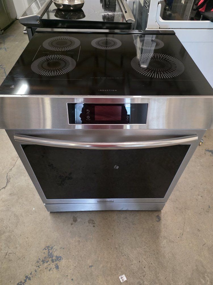 Frigidaire INDUCTION Electric stove