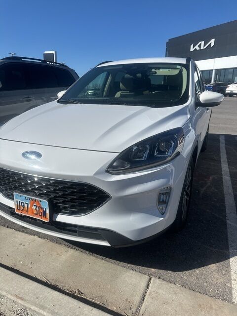 2020 Ford Escape SEL