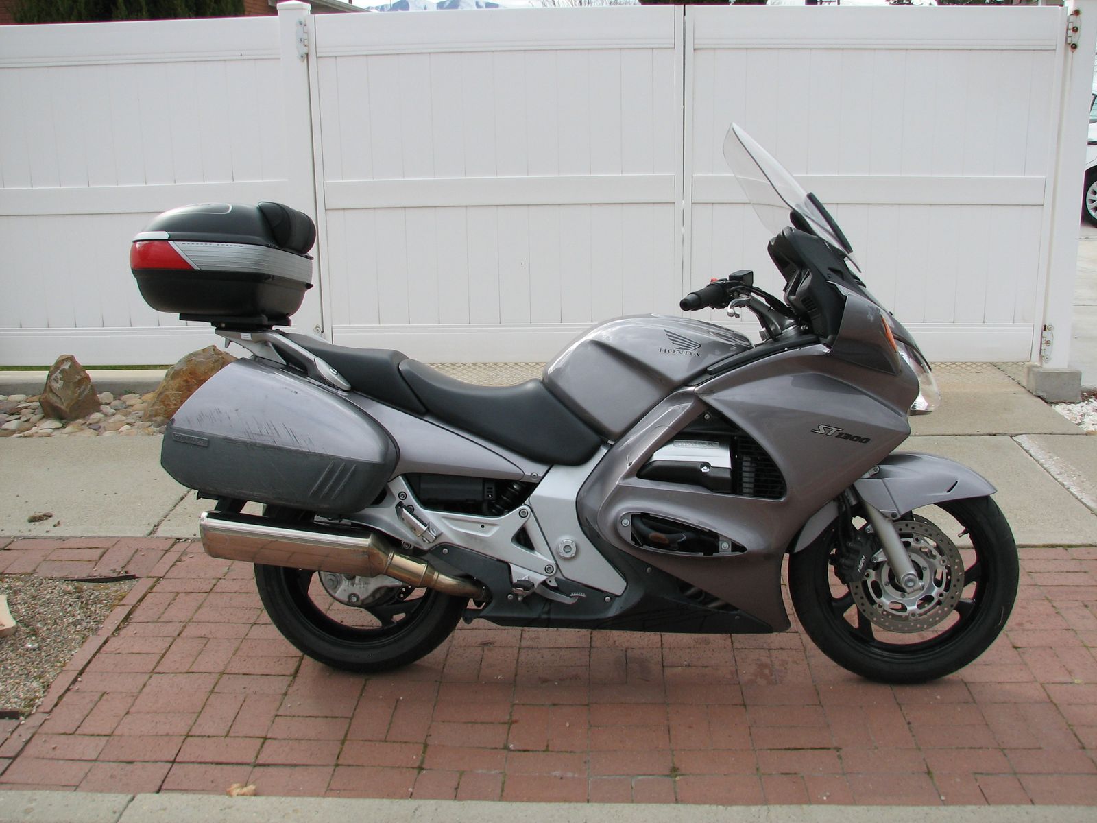2003 Honda ST1300  You'll Love this bike! Roadtrip!