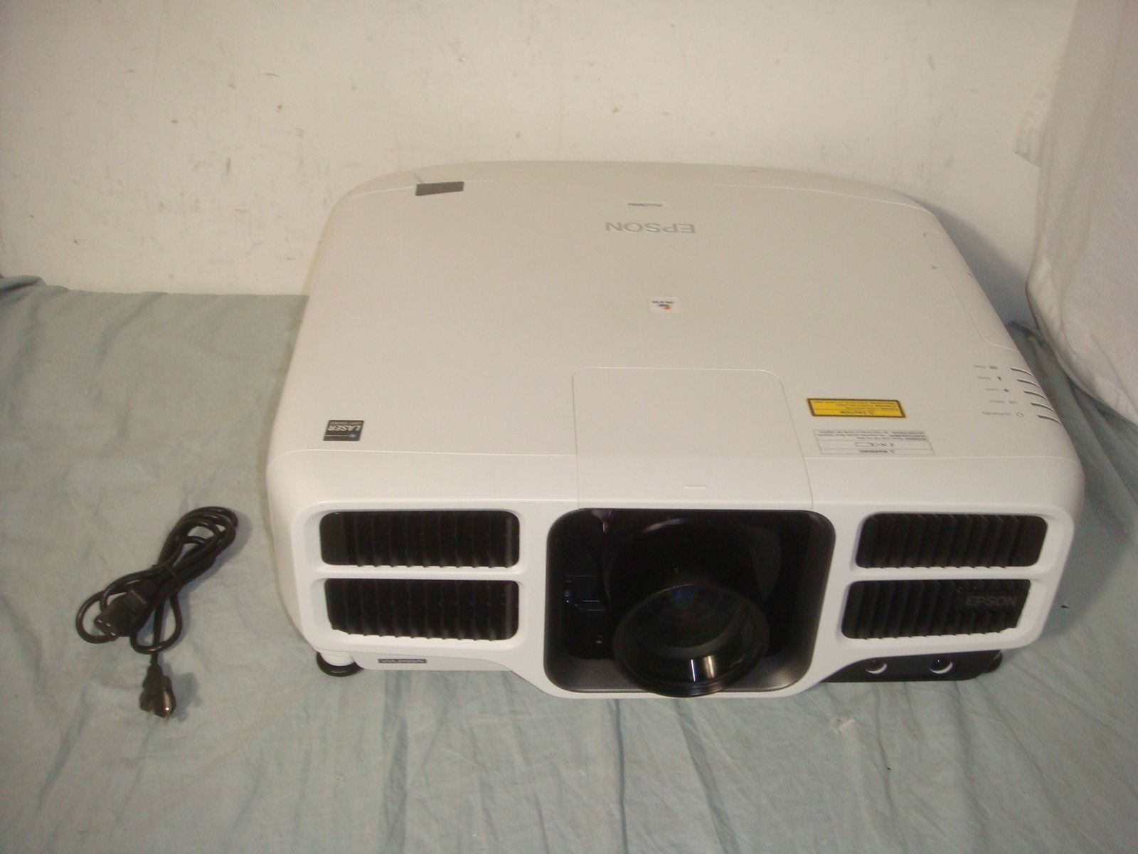 EPSON PRO L1300U 8000 LUMEN LARGE VENUE LASER 3LCD 4K PROJECTOR WITH ELPLM10 LENS