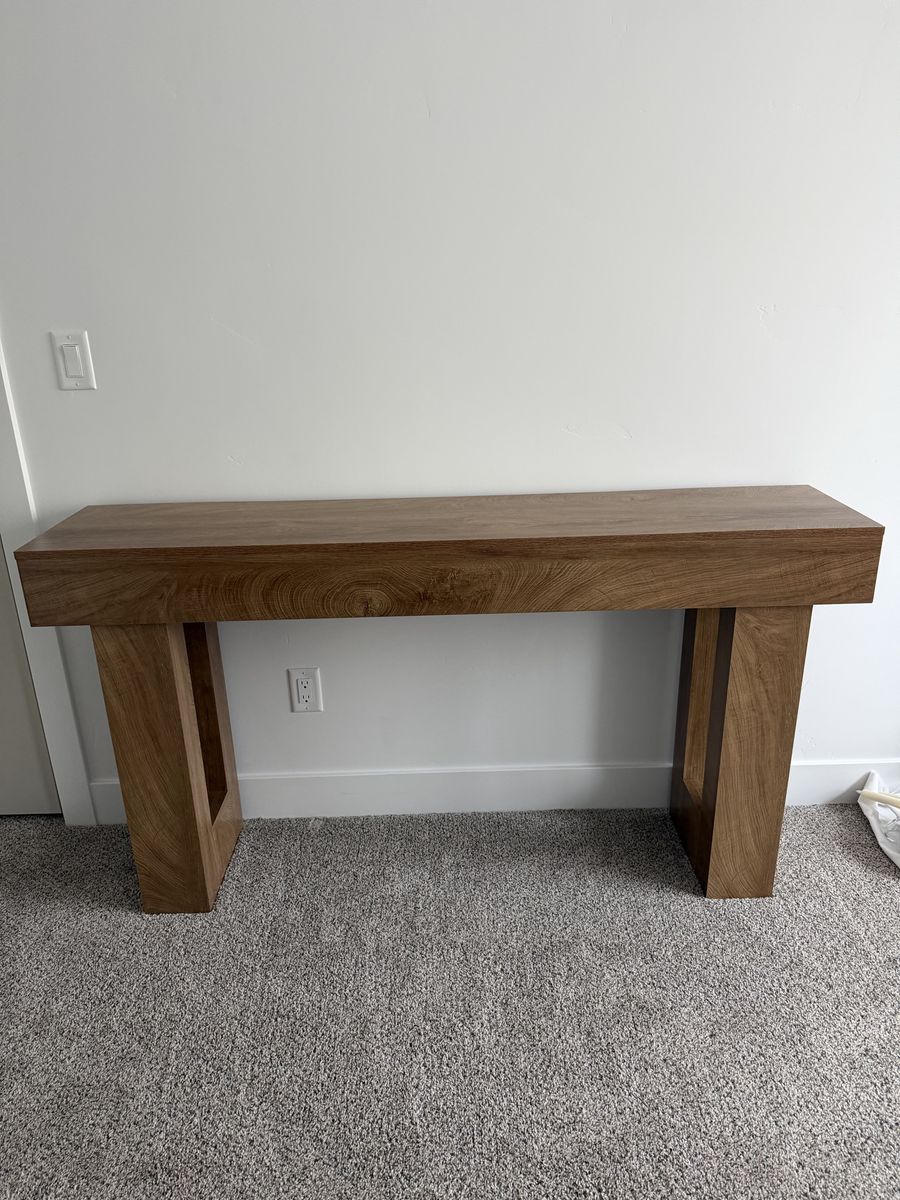 Modern Wood Grain Console Table (63 Inches Long)