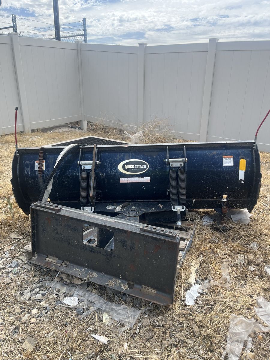Quick Attach hydraulic Snow Plow Attachment Heavy Duty ~84 Inch for skidsteer