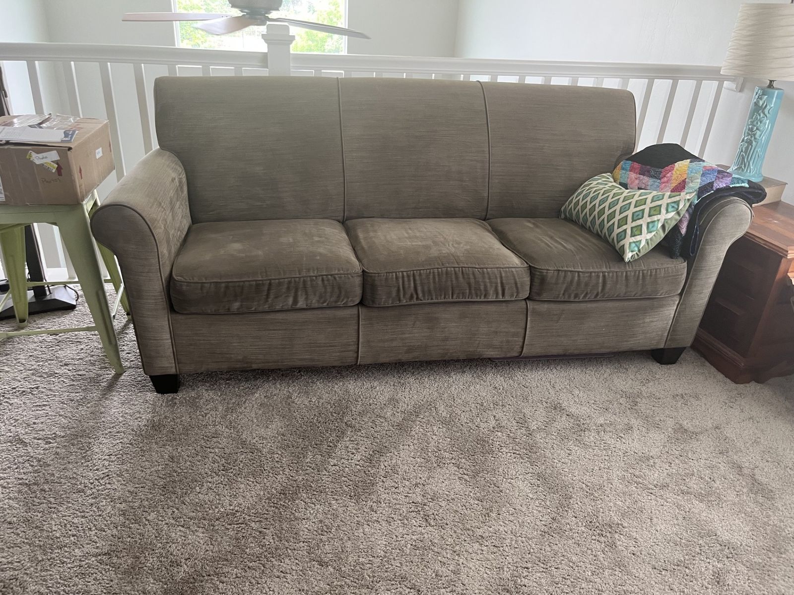 Main image 6