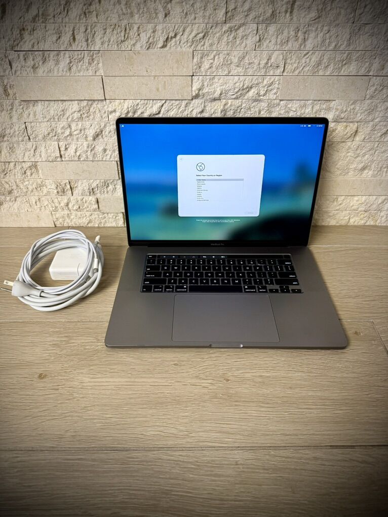 2019 Macbook PRO 16 Inch