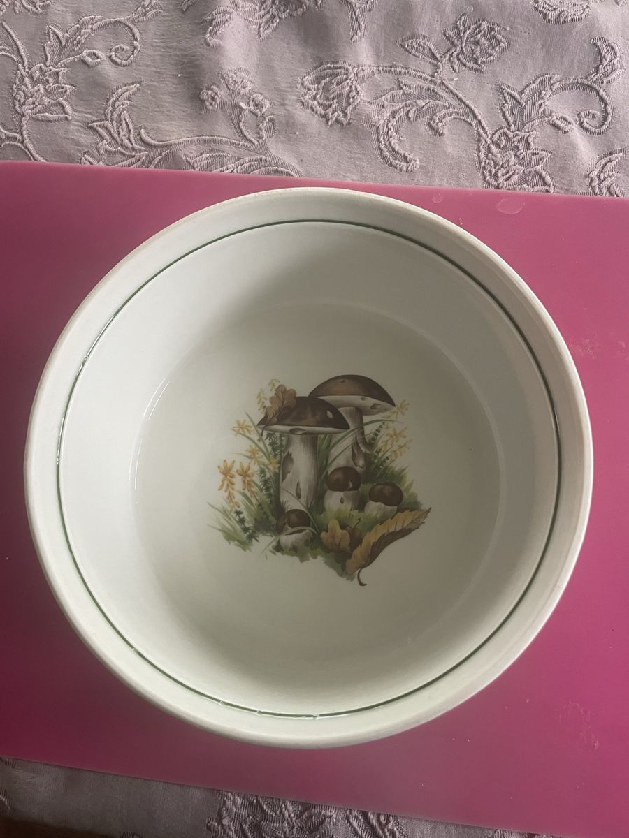 Soufflé dish