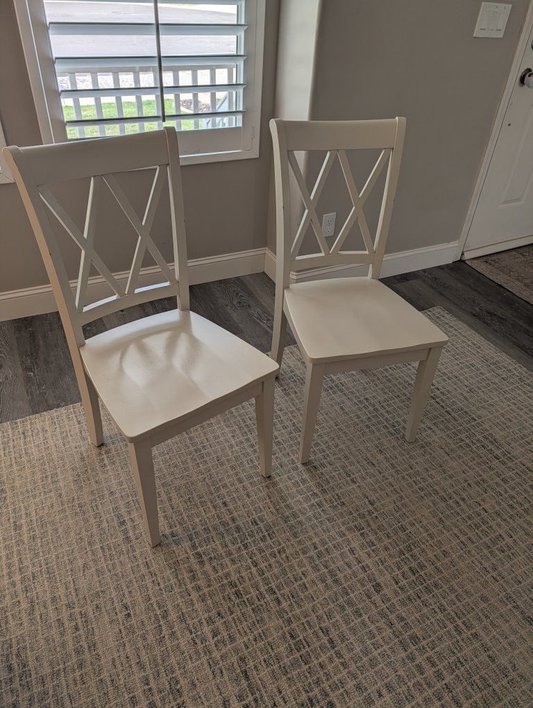 2 Chairs!