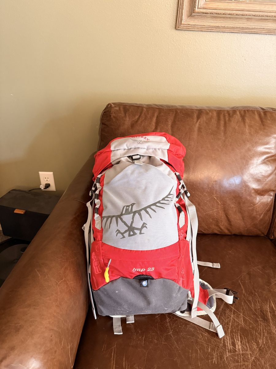 Osprey Imp 23 Youth Backpacking Pack – Excellent Condition