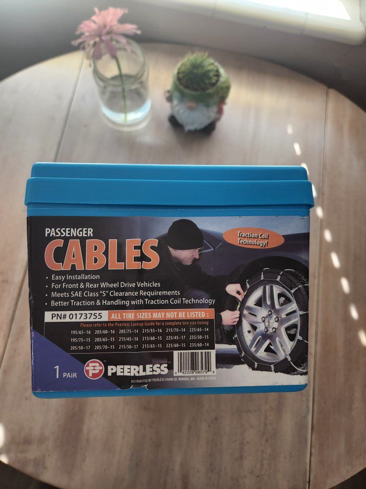 Peerless Passenger Tire Cables Chain Set PN 0173755 with Storage Case