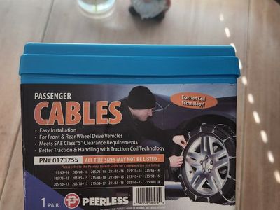 Peerless Passenger Tire Cables Chain Set PN 0173755 with Storage Case