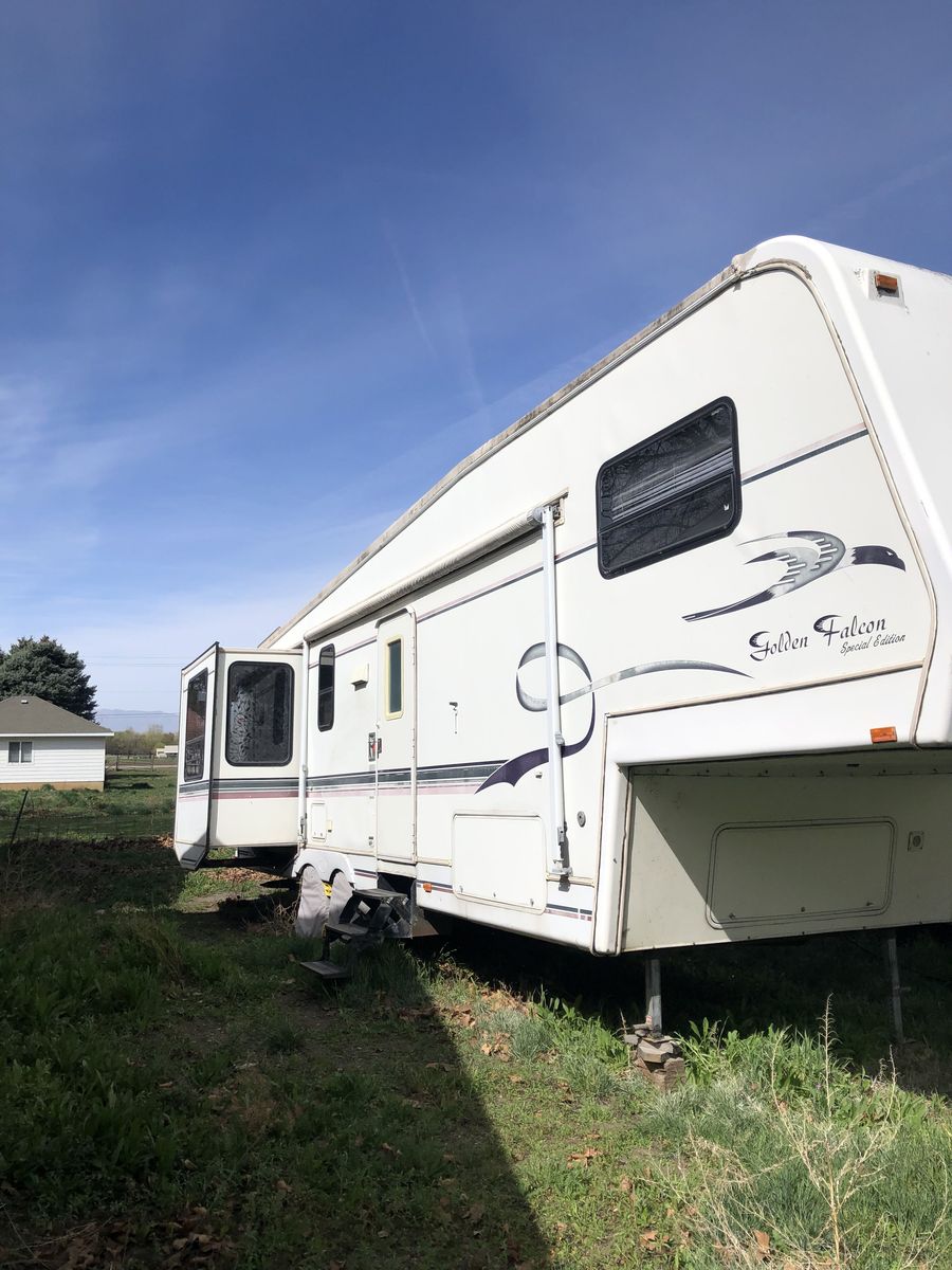 Limited ED Golden Falcon 5th Wheel Trailer 1998