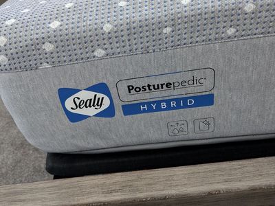 Sealy Posturepedic Hybrid King Mattress with adjustable base