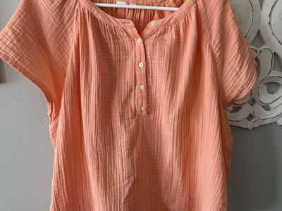 Gap SIze XXL Peach Ghazi Flowing Material Shirt