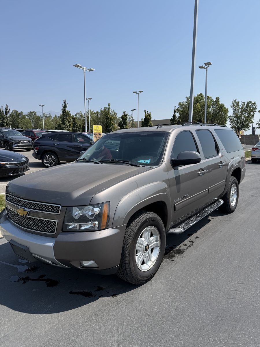 2013 Chevrolet Suburban LT