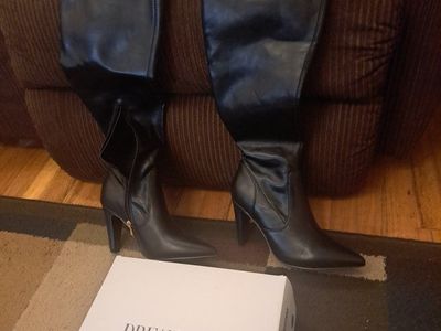 Womens new Dream Pairs black boots