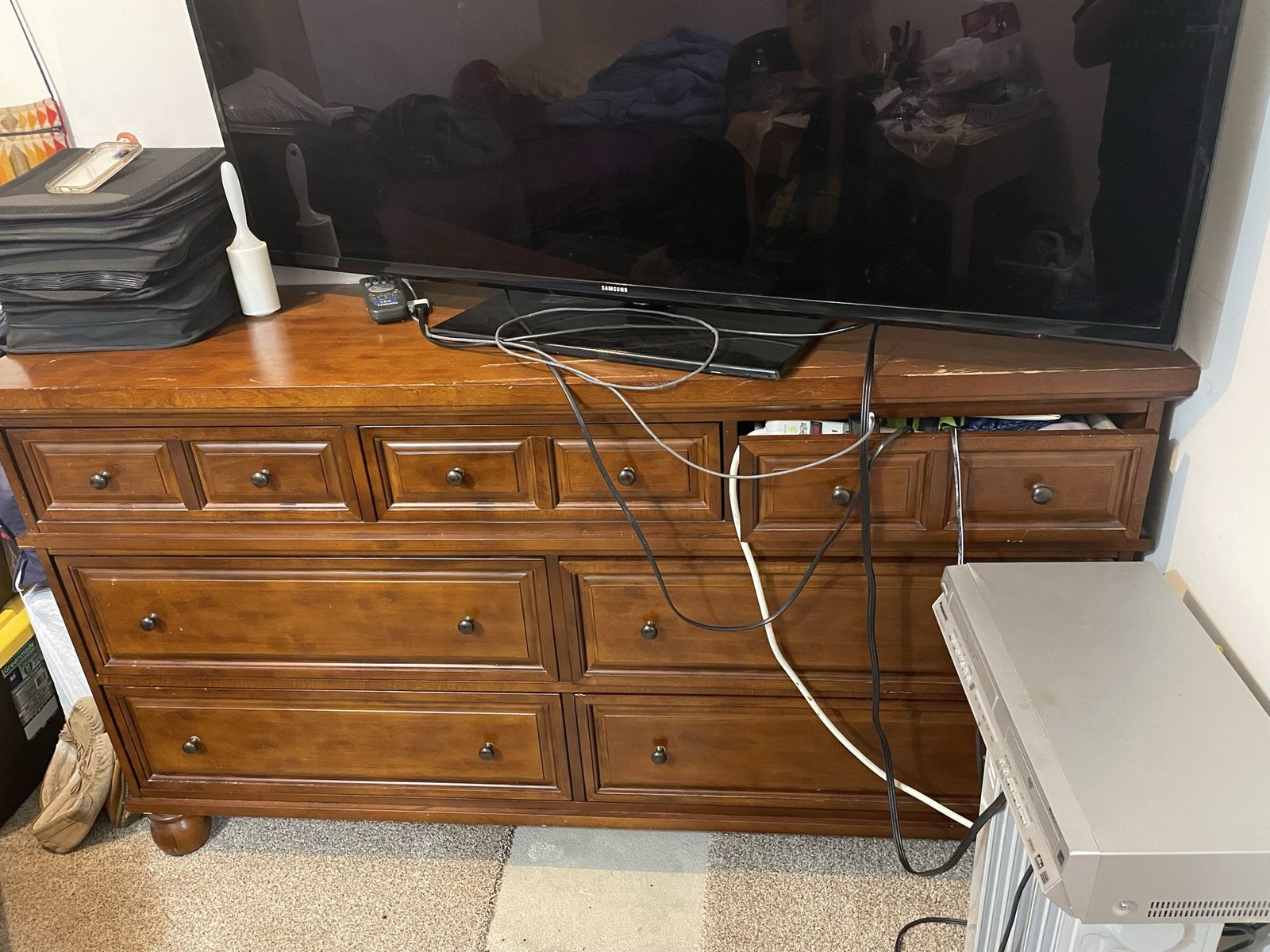 Dresser