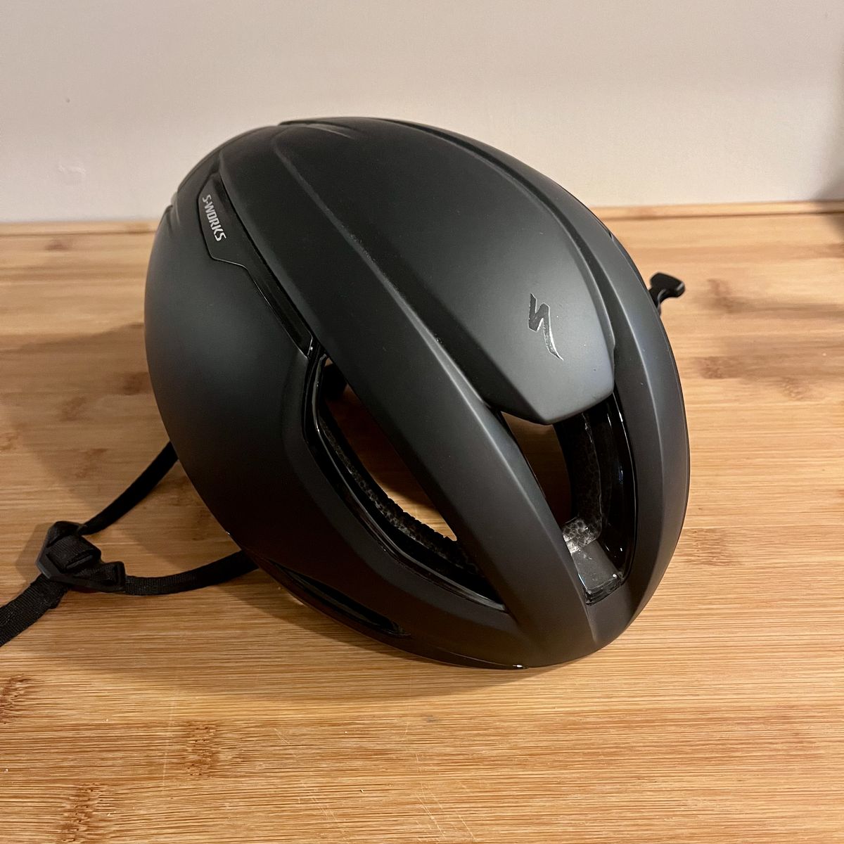 Specialized Evade 3 Helmet Black Medium Like New