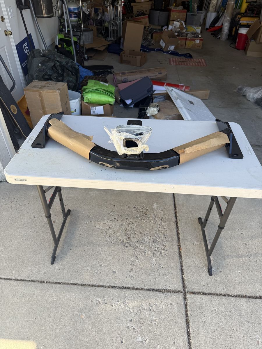 Main image 3