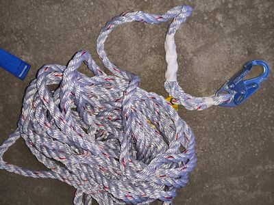 Protecta Safety Hook - Durable Utility Rope
