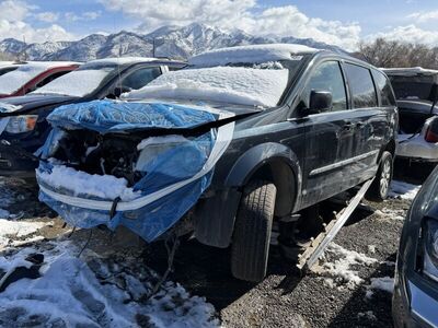 2013 Chrysler Town & Country Parts