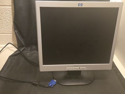 HP 17" VGA Monitor LCD Model 1702