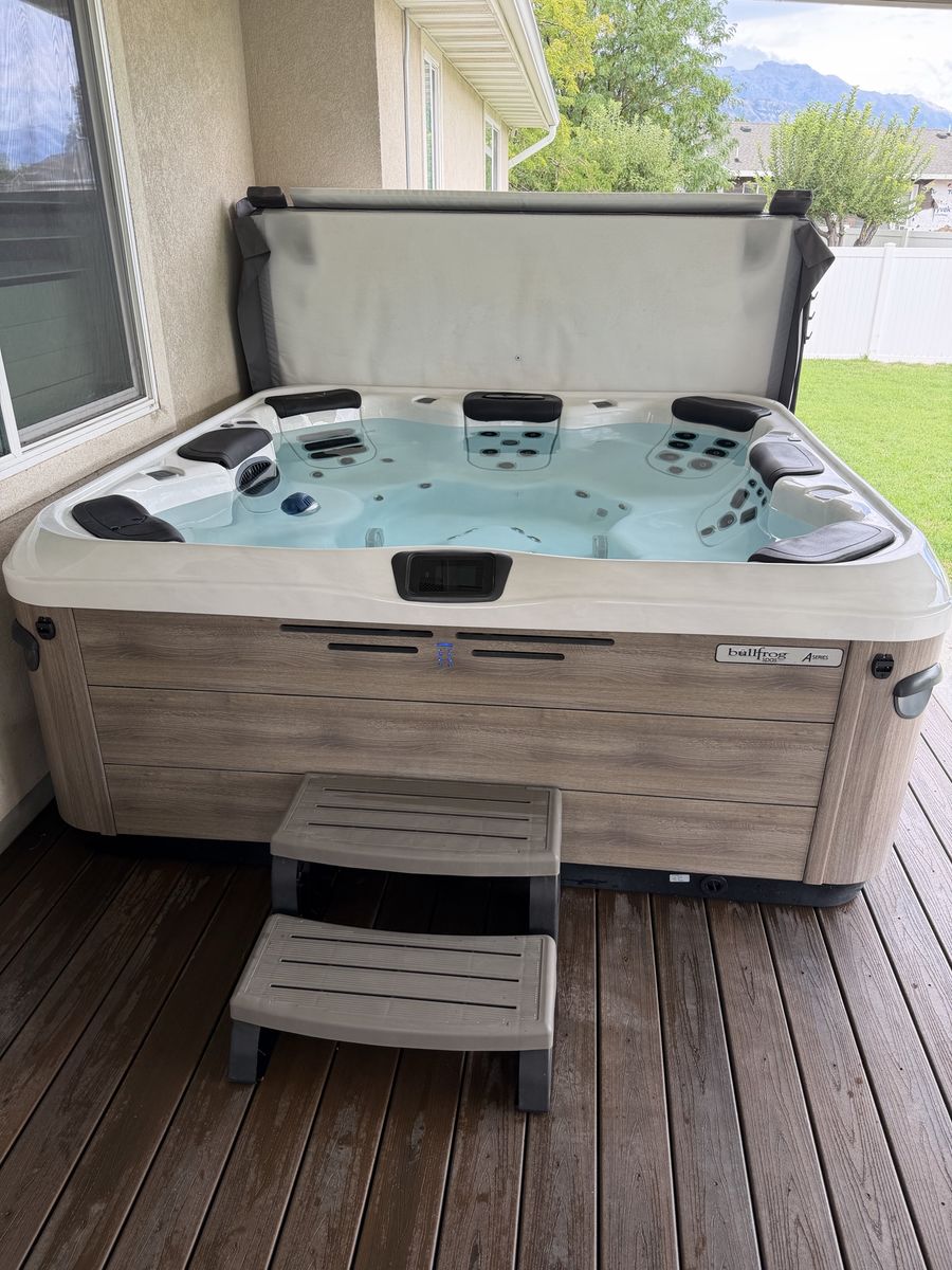 Bullfrog Spas A Series Hot Tub with Cover and Steps