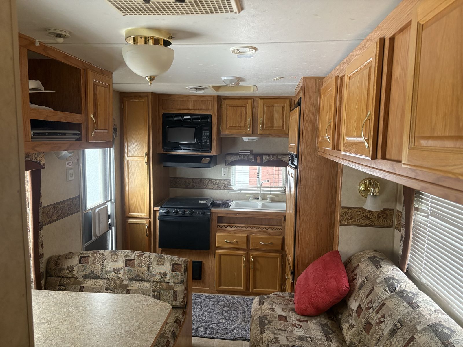 Main image 19