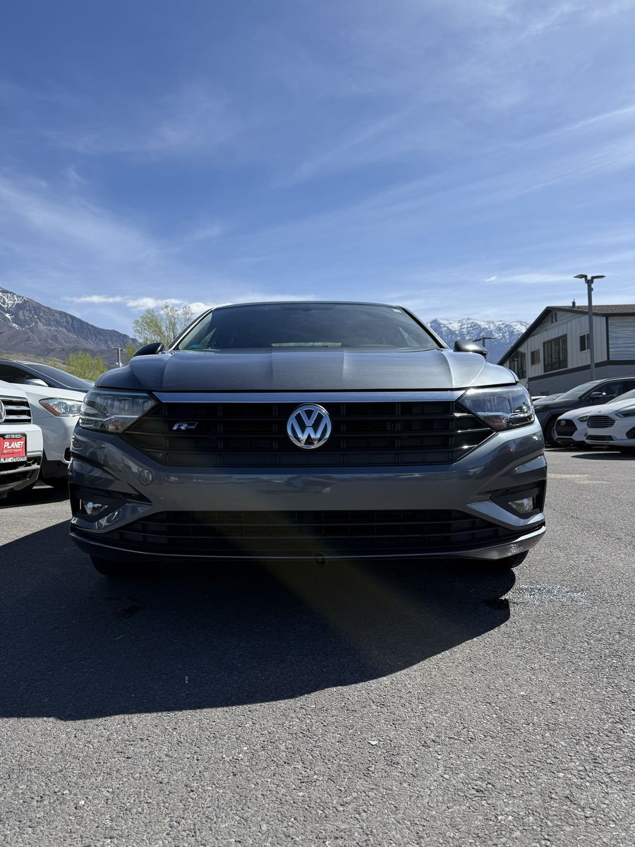 2019 Volkswagen Jetta R-Line
