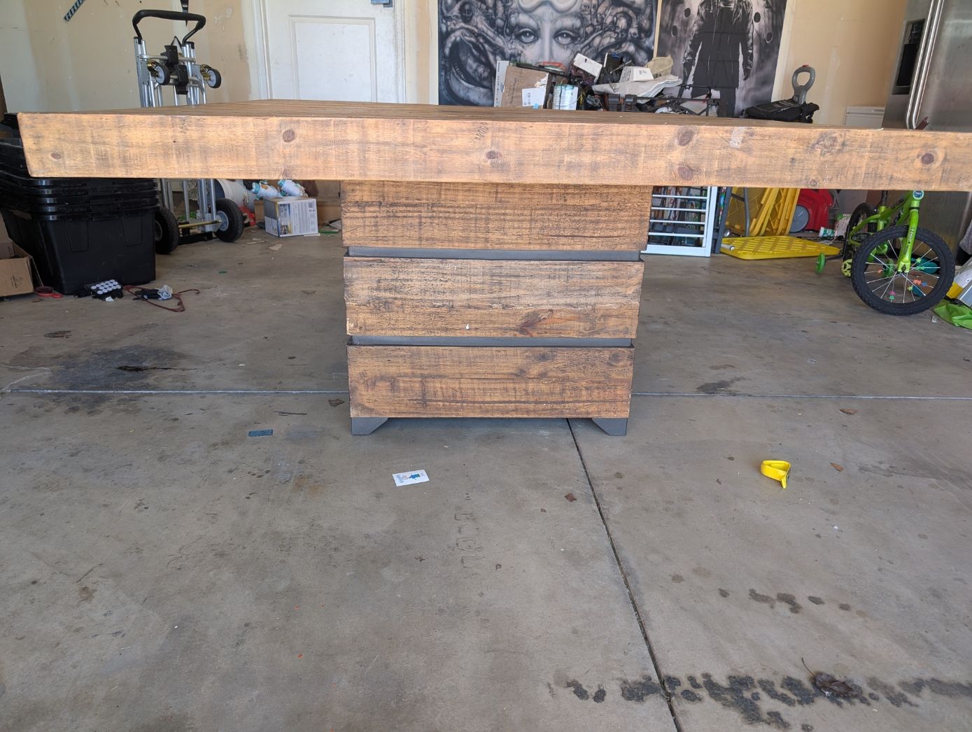 Rustic Solid Wood Pedestal Dining Table – Heavy Farmhouse Style