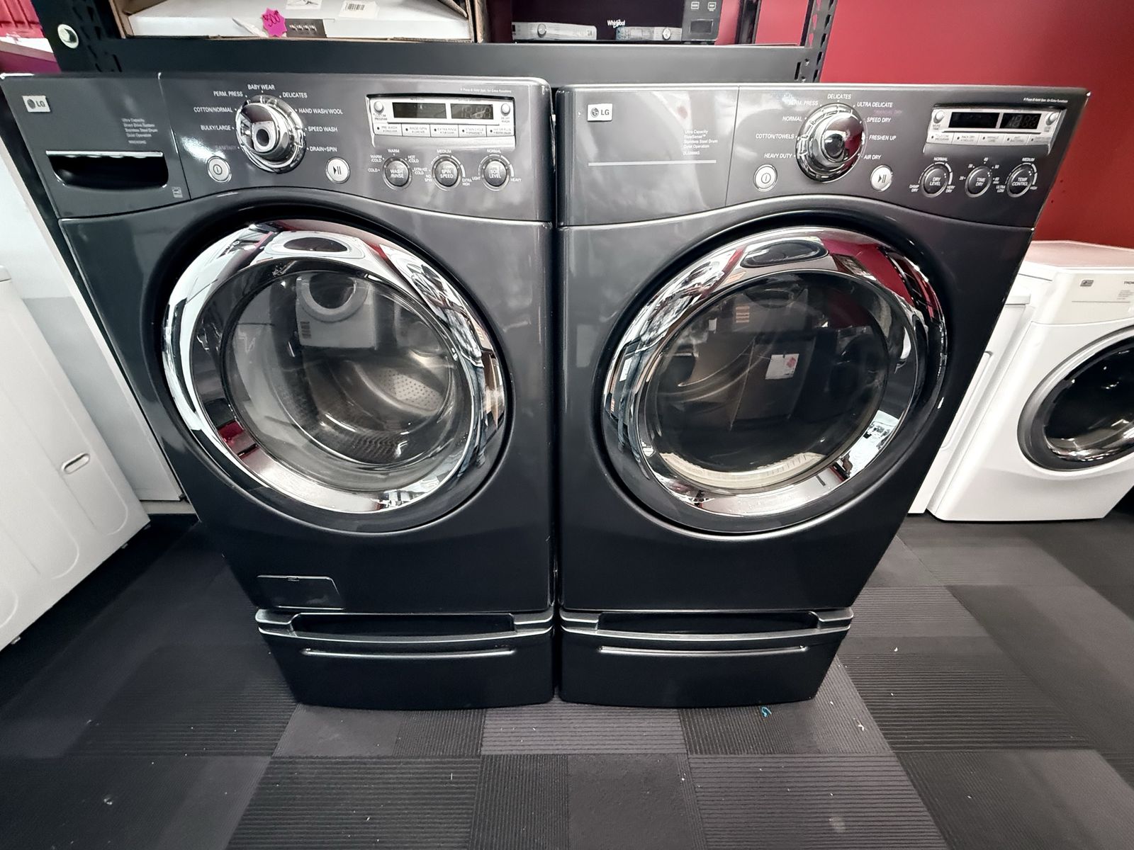 Dark Grey Ultra Capacity, Lg Gas Washer & Dryer Set On Pedestals!