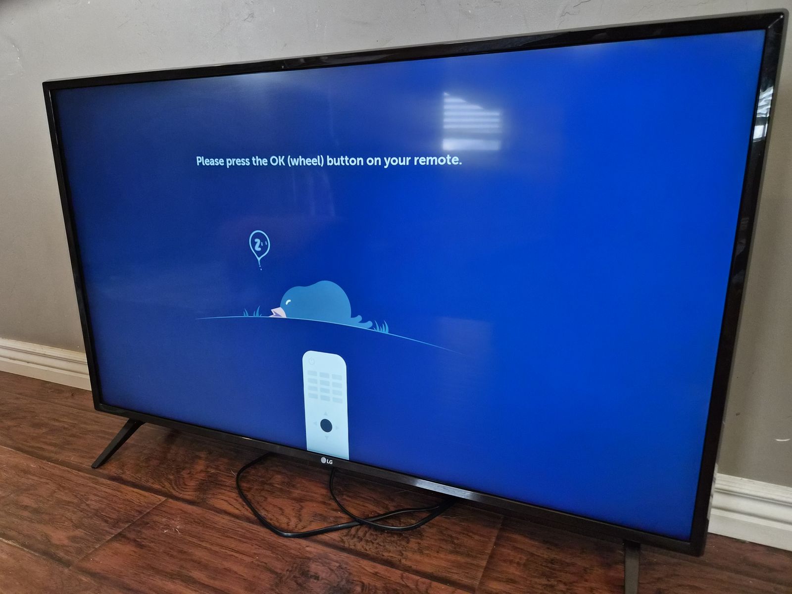 LG 43" 4K UHD HDR LED Smart TV