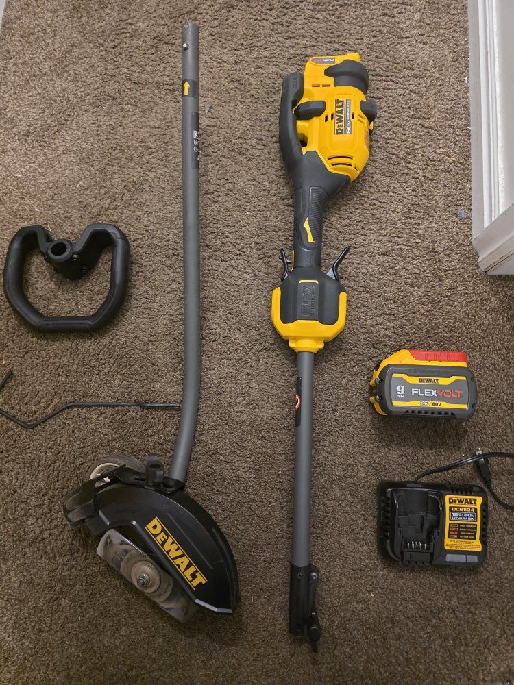 DEWALT FLEXVOLT 60V MAX 7.5 in. Cordless Edger Kit w/ 9Ah Battery & Charger