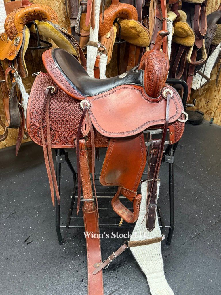 14.5" Martin - Crown C Barrel saddle