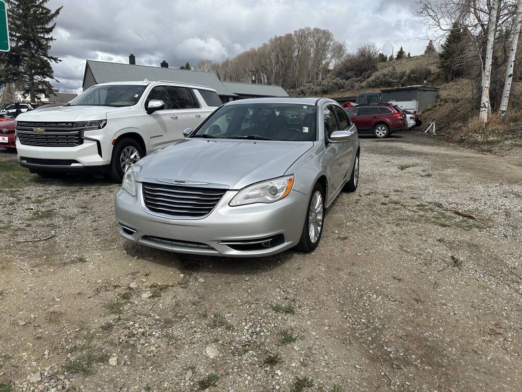 2011 Chrysler 200 Limited