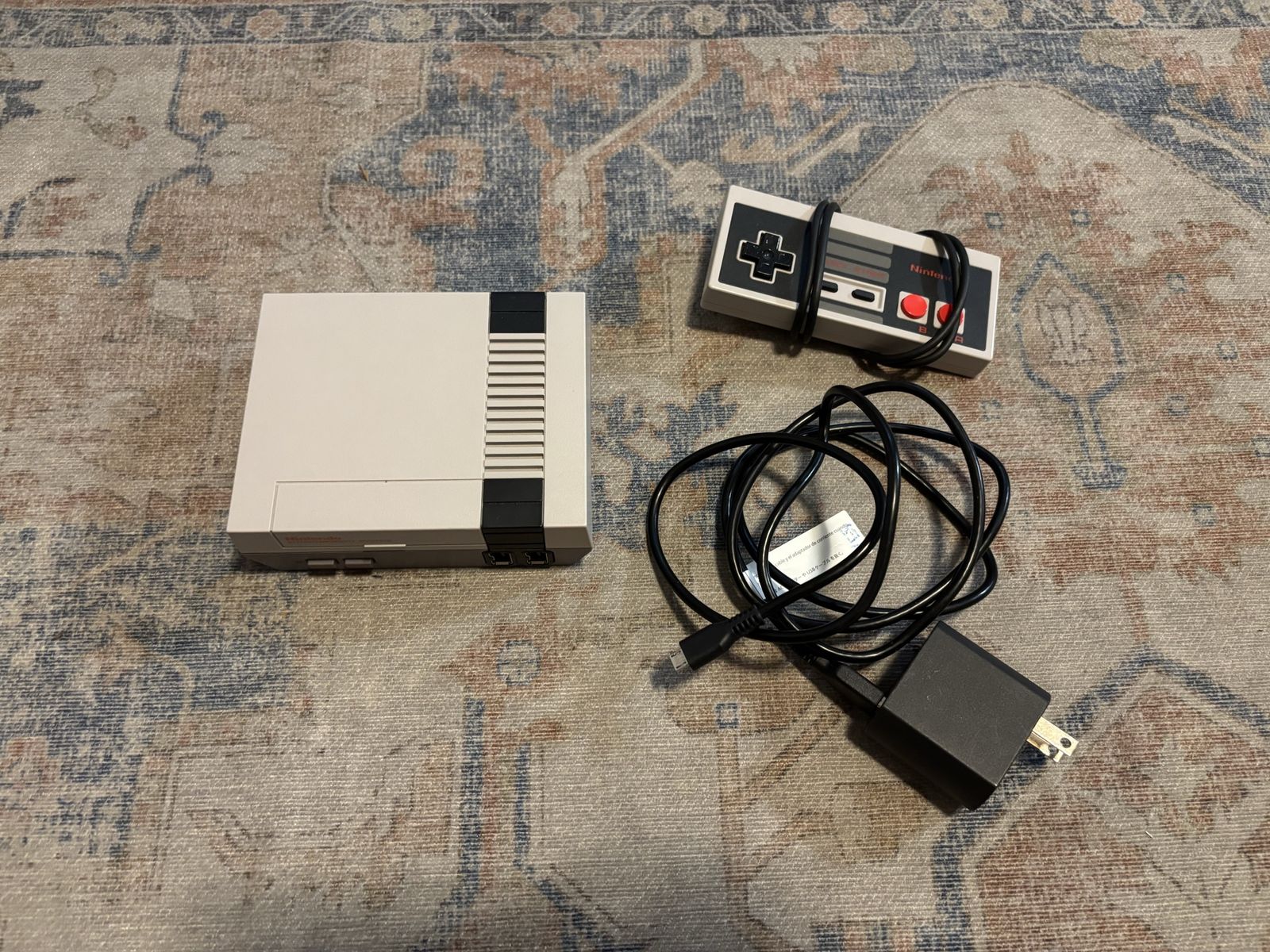 Nintendo NES Classic Edition Console with Controller & Power Supply - Excellent Condition