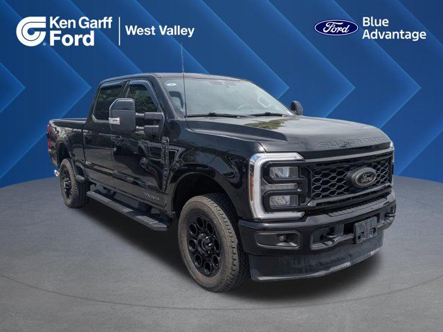 2025 Ford F-350 Super Duty Lariat