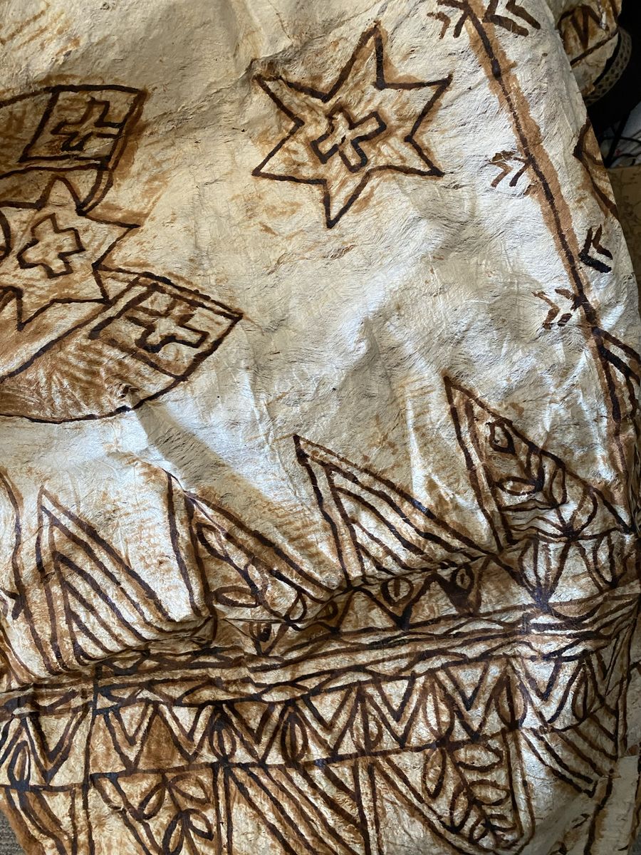 11/2 yd Polynesian Fabric