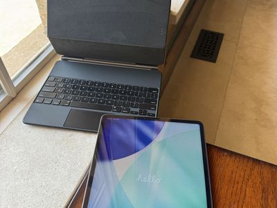 iPad Pro 12.9 6th Gen