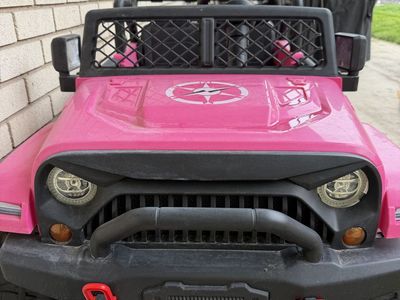 Kids 4x4 pink jeep car