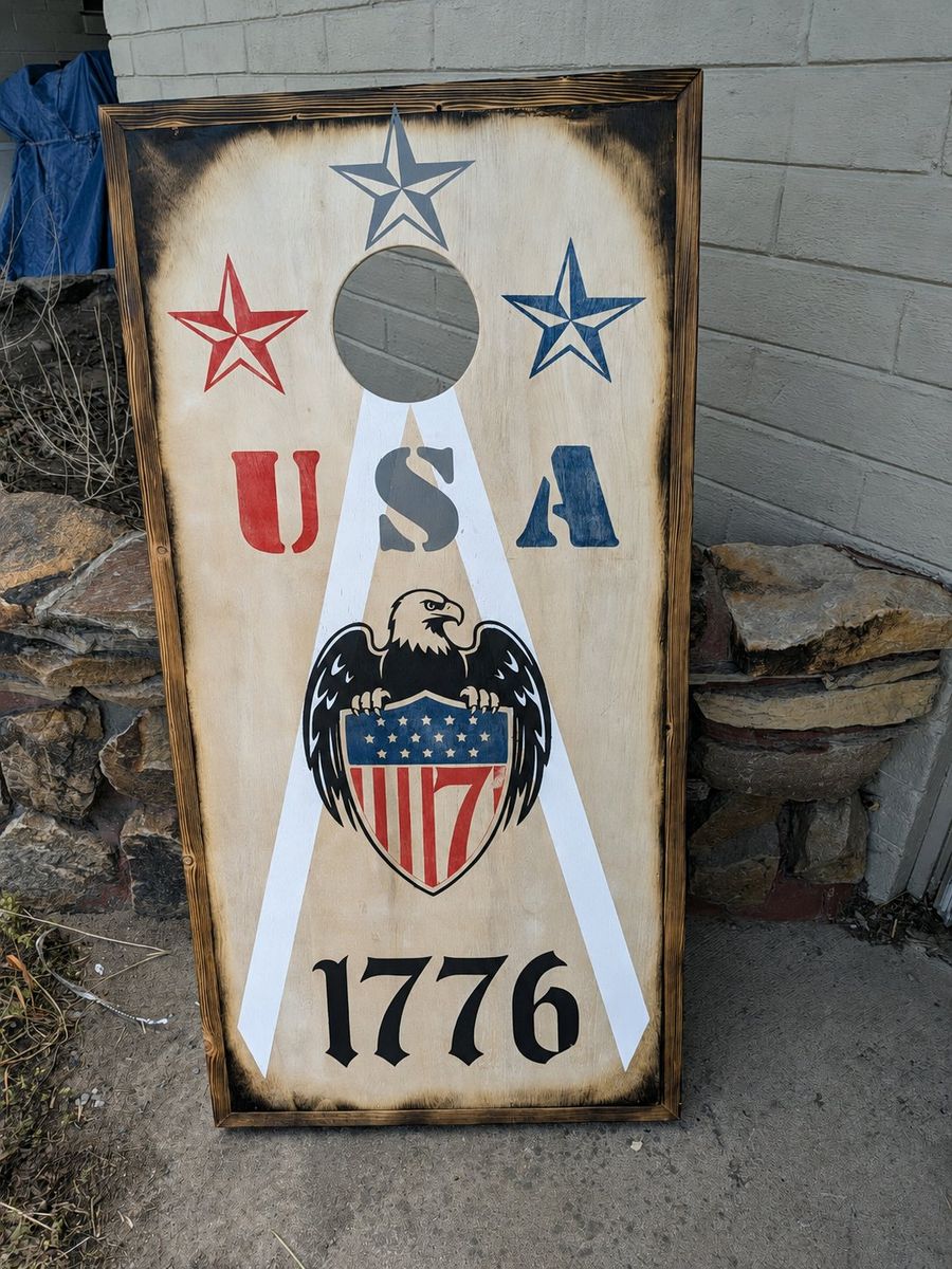 custom Cornhole set