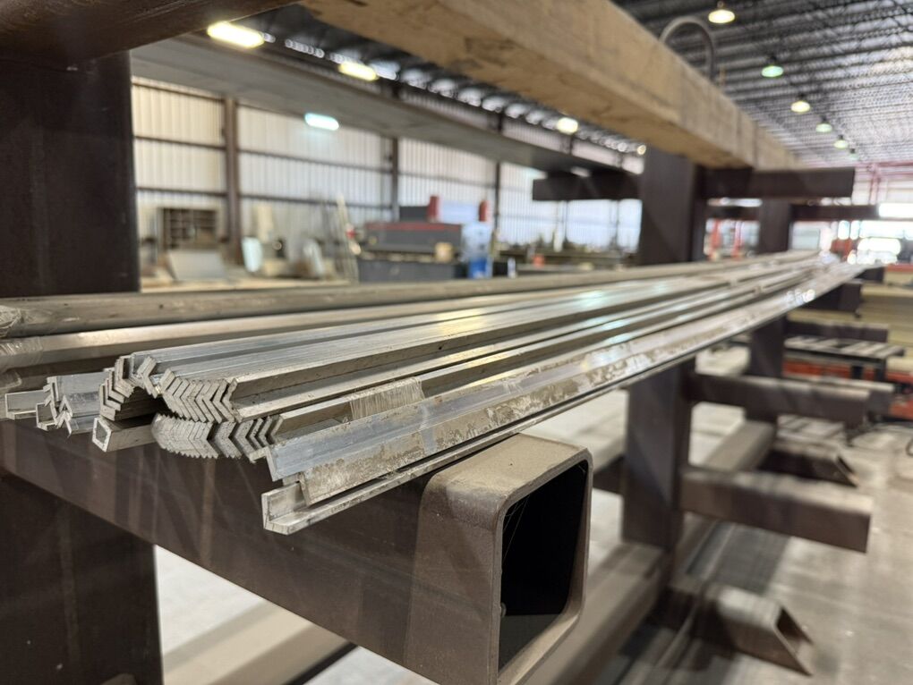 Aluminum Angle 1/2 x 1/2 x 1/8 x 16'