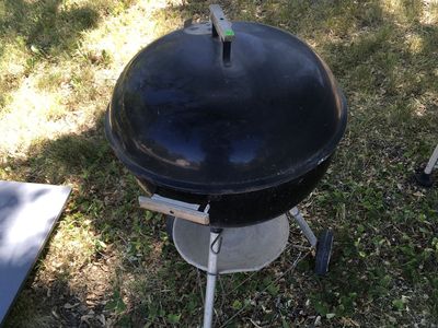 WEBER CHARCOAL BARBEQUE