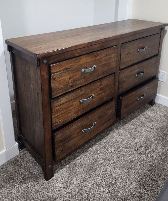 4-Piece Rustic Farmhouse Bedroom Set | RC Willey | Wide Dresser, Tall Chest, Nightstand & Mirror