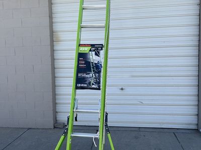 Brand new little giant SUMOSTANCE 24ft ladder