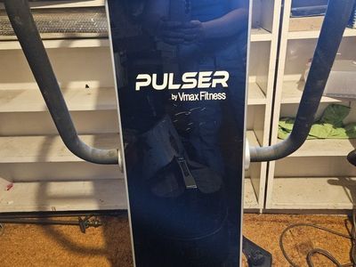 Vibrating machine for good circulation