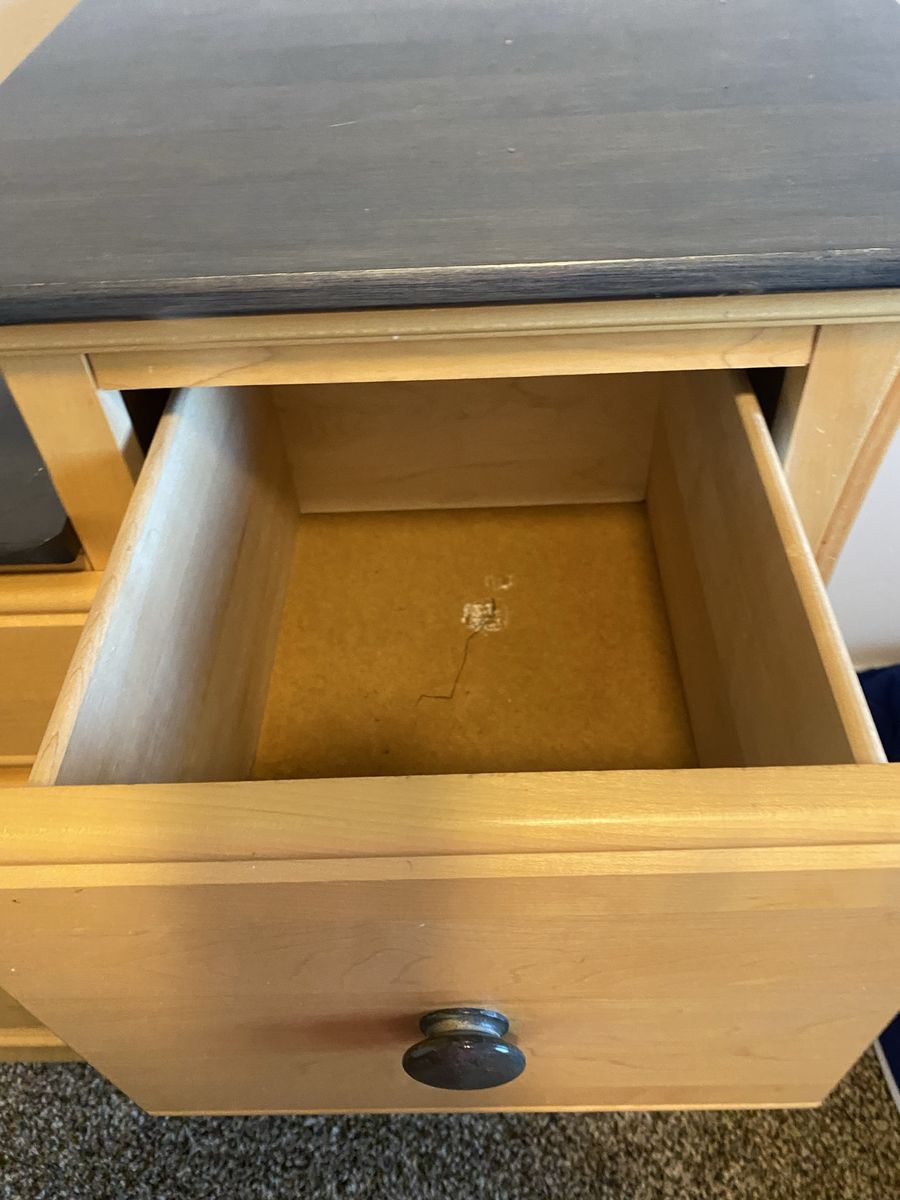 Main image 6