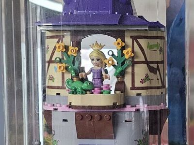 Rare Official LEGO Disney Princess Rapunzel Retail Store Display – NOT SOLD TO PUBLIC