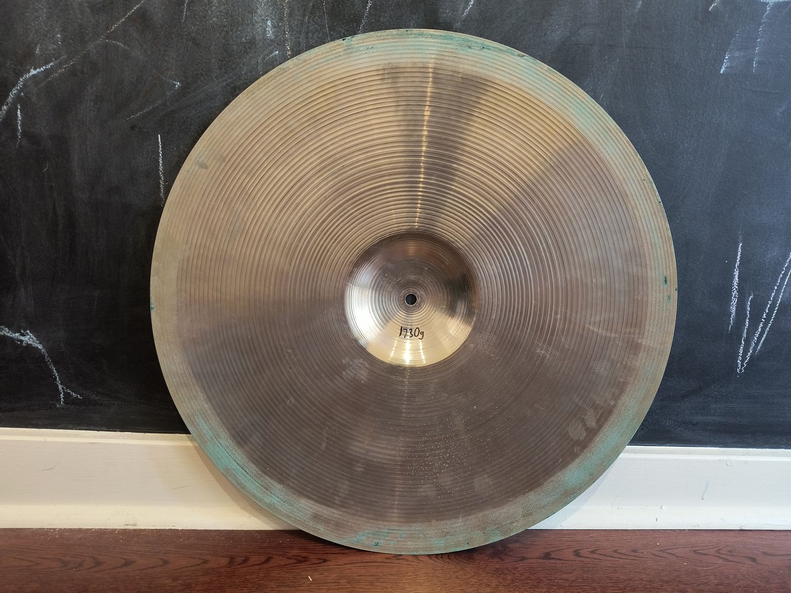 Main image 3