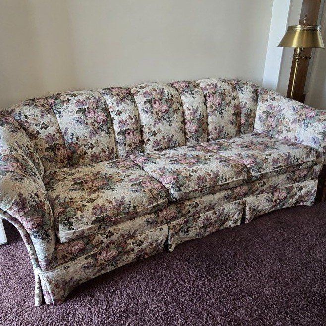 Vintage Floral Couches - Set of Two Sofas