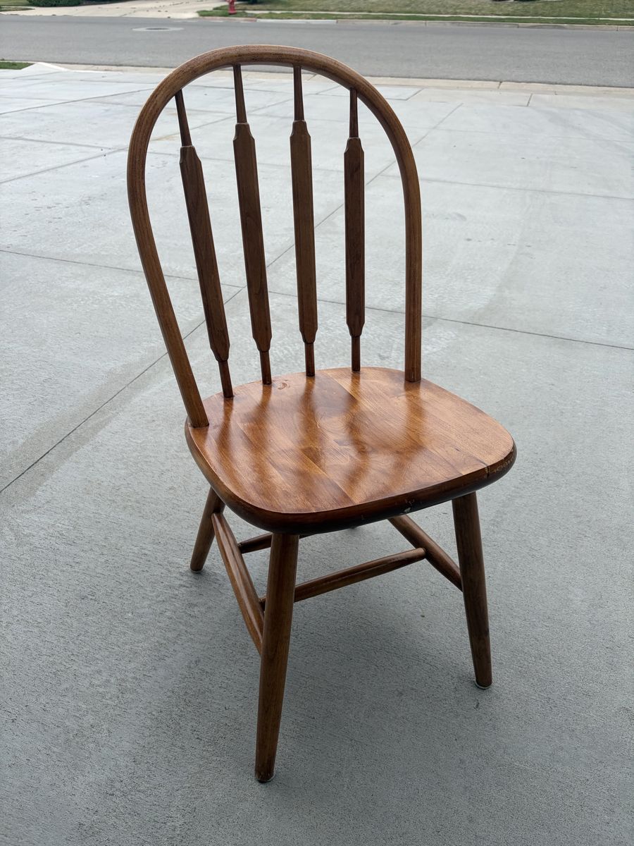 Classic Wood Spindle Back Dining Chair - Rustic Farmhouse Style