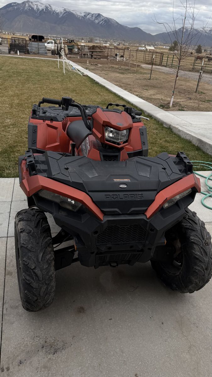 Polaris Atv